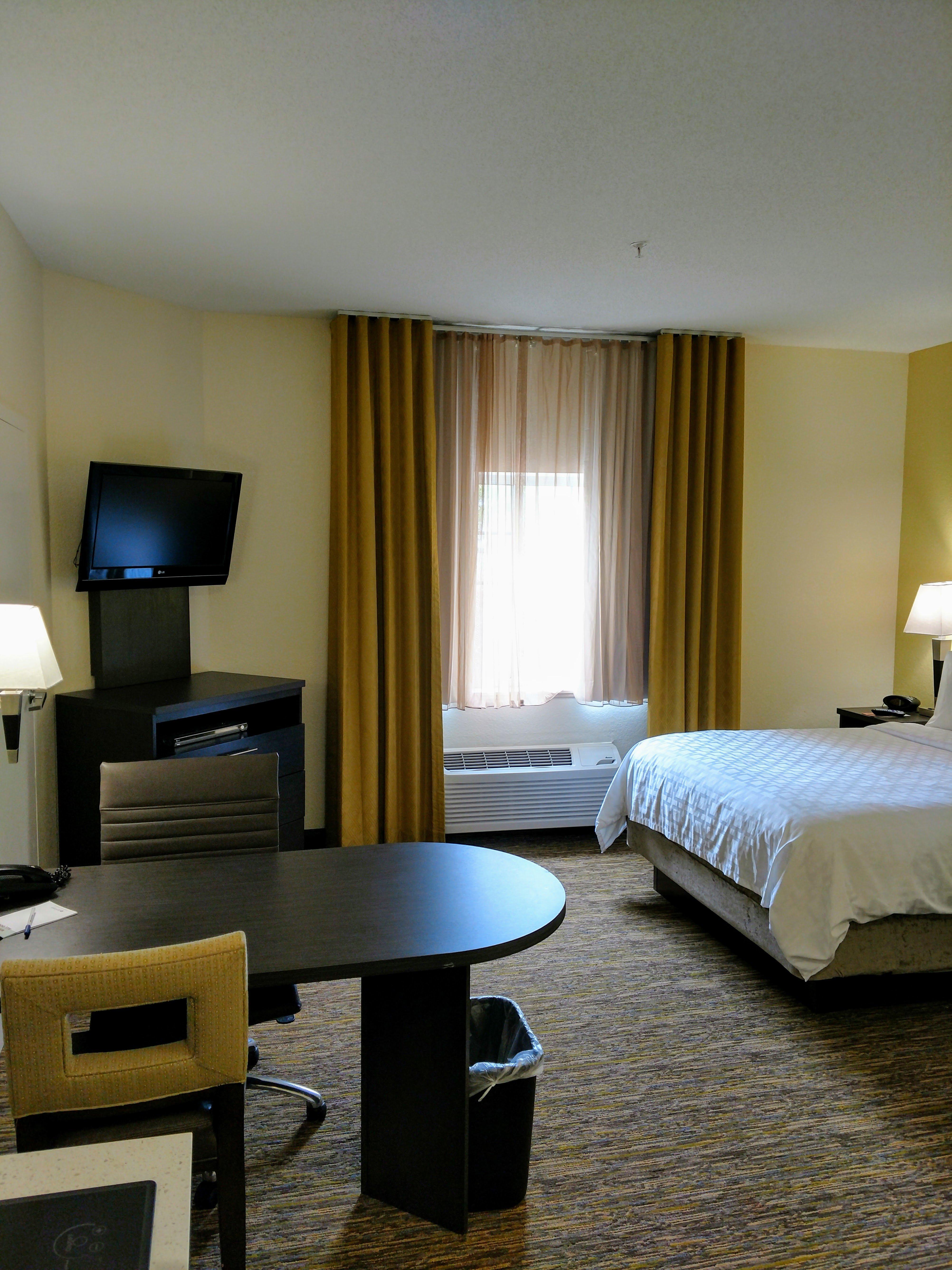 แคนเดิ้ลวูด สวีท โอลิฟบรานช์ Hotel โอลีฟแบรนช์ ภายนอก รูปภาพ